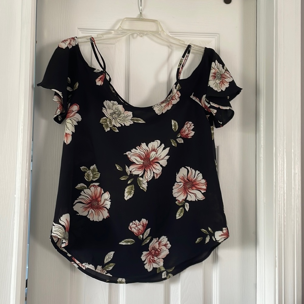 Short sleeve blouse